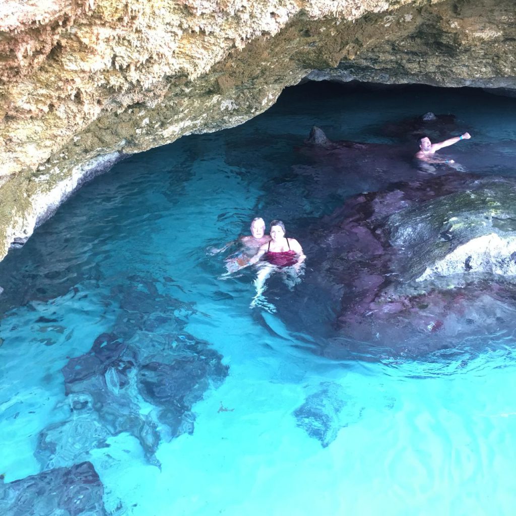 Caves of Aruba - Action Tours Aruba